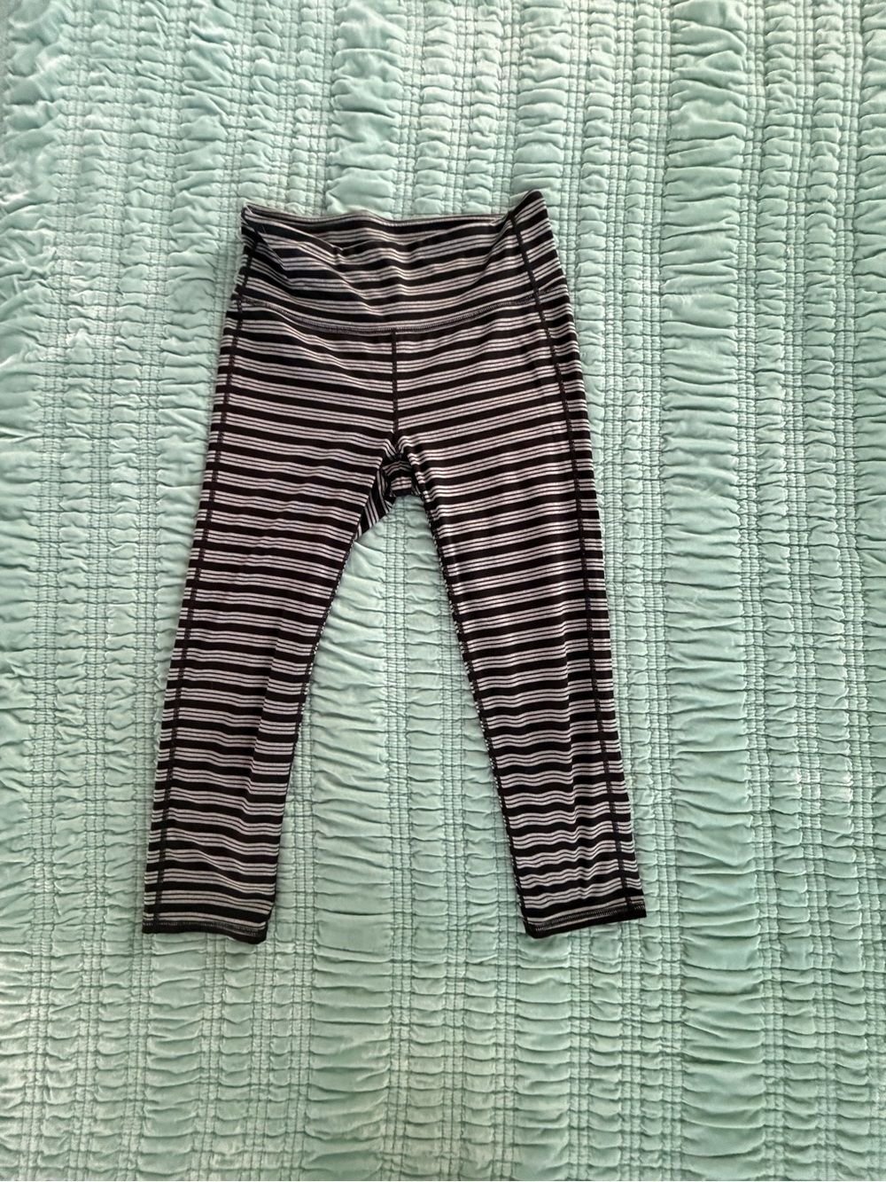 Athleta Black & White Striped High-Waist Cropped Leggings-Med